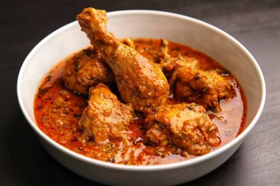 CHICKEN HYDERABADI 